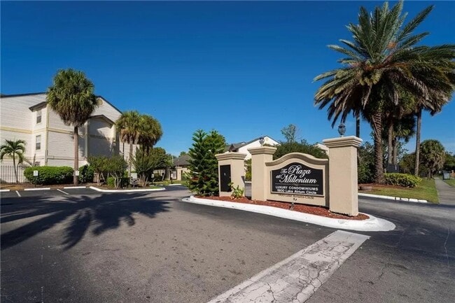 property at 1972 Lake Atriums Cir