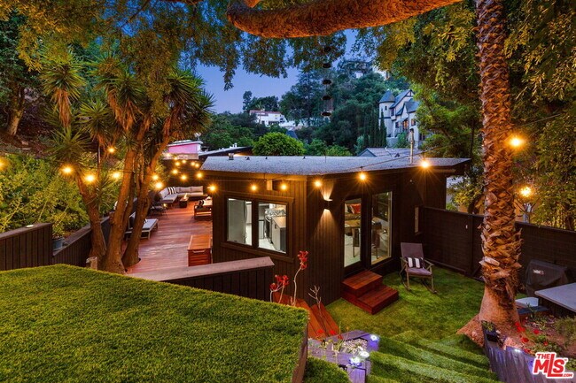 3112 Ledgewood Dr in Los Angeles, CA - Building Photo - Building Photo