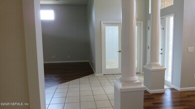 3726 Bedford Dr in Middleburg, FL - Building Photo - Building Photo
