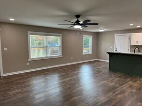 516 Claremoor Ave in Bowling Green, KY - Building Photo - Building Photo