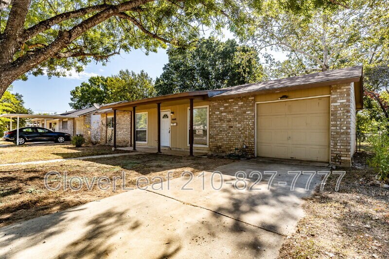 1064 Gettysburg Dr in Schertz, TX - Building Photo