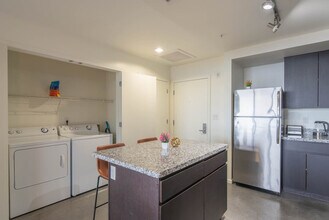 888 N 4th St in Phoenix, AZ - Foto de edificio - Building Photo