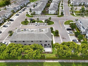 2723 SE 17th St in Homestead, FL - Building Photo - Building Photo