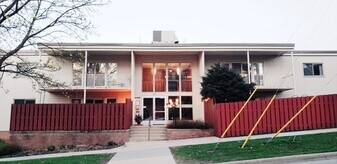 410 6th Ave SW, Unit Knob Hill in Rochester, MN - Building Photo