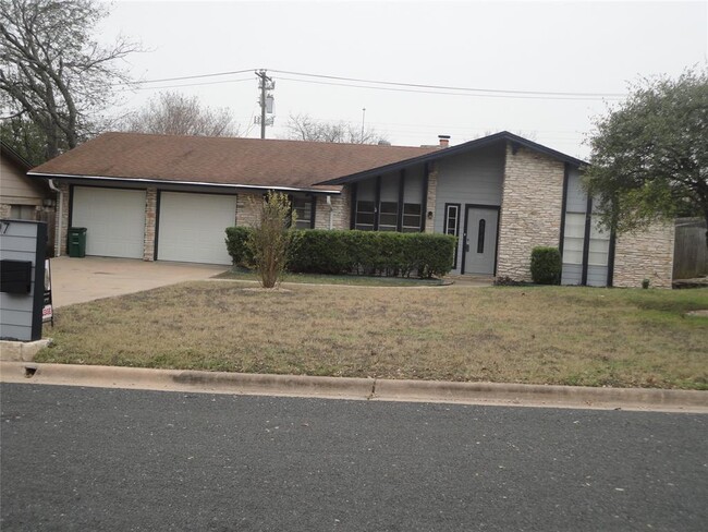 1107 Apollo Dr in Austin, TX - Building Photo - Building Photo