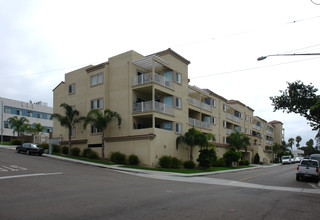 Summit Village in Oceanside, CA - Building Photo - Building Photo