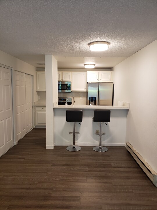 518 S 321st St in Federal Way, WA - Foto de edificio
