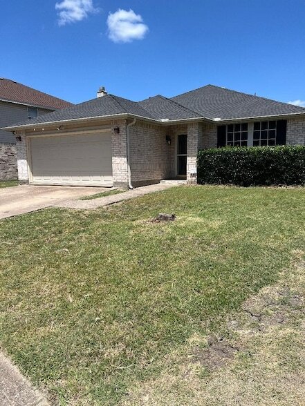 3556 Quannah Dr in Grand Prairie, TX - Building Photo