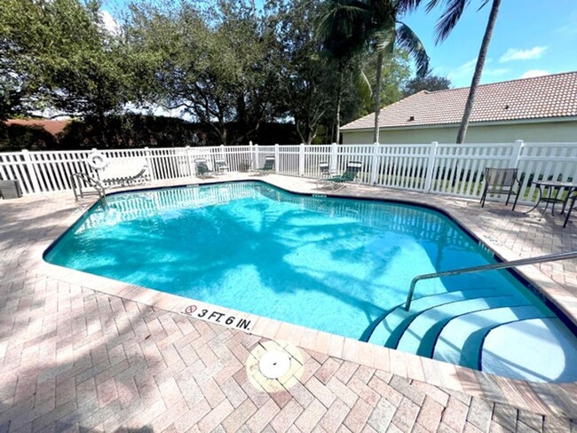 9942 Boynton Gardens Way