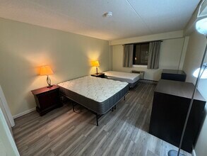500 E College Ave, Unit 407 in State College, PA - Building Photo - Building Photo