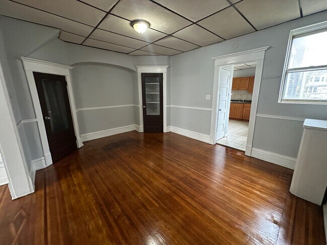 4521 N 12th St in Philadelphia, PA - Building Photo - Building Photo