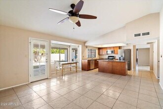 624 W McNair St in Chandler, AZ - Building Photo - Building Photo