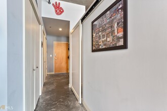 245 North Highland Avenue Northeast in Atlanta, GA - Building Photo - Building Photo