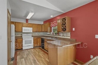 854 Misty Valley Rd in O'Fallon, IL - Building Photo - Building Photo