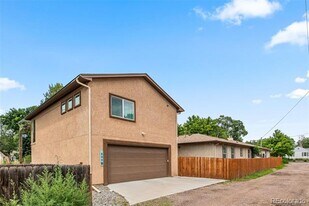 809 Columbia St in Colorado Springs, CO - Building Photo