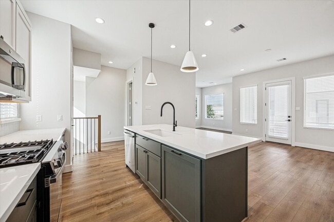 property at 520 Janisch Rd