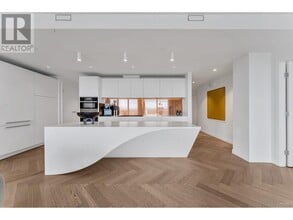 1480-1480 Howe St in Vancouver, BC - Building Photo - Building Photo