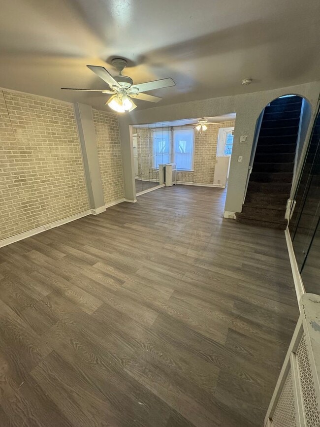 1142 E Woodlawn St in Philadelphia, PA - Building Photo - Building Photo