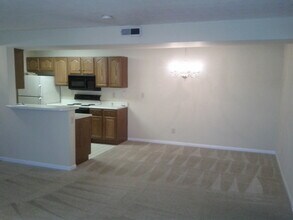 4271 Defender Dr in Cincinnati, OH - Building Photo - Building Photo