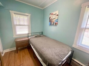 314 North St in Greenport, NY - Building Photo - Building Photo