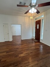 11105 Brista Way in Austin, TX - Building Photo - Building Photo