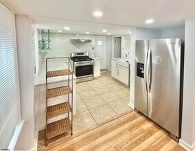 123 N Newark Ave in Ventnor City, NJ - Building Photo - Building Photo