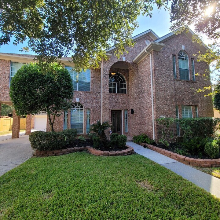 18411 Autumn Park Dr in Houston, TX - Building Photo