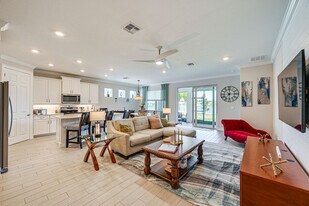 415 Polihale Wy, Unit SI ID1546006P in Naples, FL - Building Photo