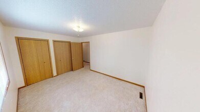 306 S 13th St in Bismarck, ND - Building Photo - Building Photo