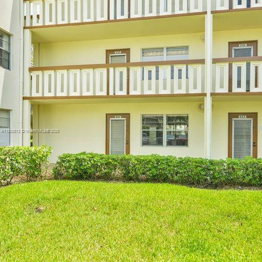 221 Mansfield F in Boca Raton, FL - Building Photo - Building Photo