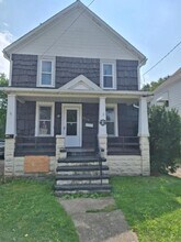 1031 W 17th St in Lorain, OH - Building Photo - Building Photo
