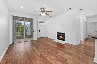 10722 Sabre Hill Dr in San Diego, CA - Building Photo - Building Photo