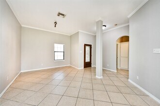 11004 San Jacinto Dr in La Porte, TX - Building Photo - Building Photo