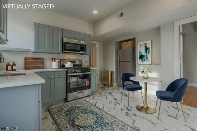 property at 882 S 14th St