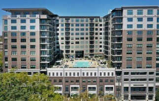 530 East Paces Ferry Rd NE, Unit 0924 in Atlanta, GA - Building Photo