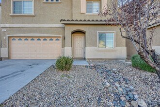 621 Iron Stirrup Ave in North Las Vegas, NV - Building Photo - Building Photo