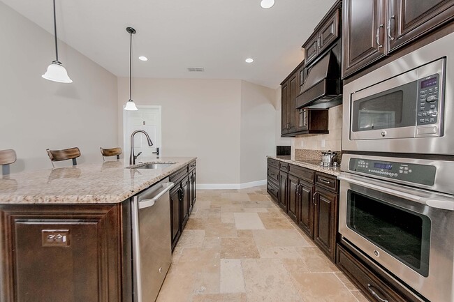 3211 Solitude Ct in Kissimmee, FL - Building Photo - Building Photo