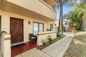 6206 SW 136th Ct, Unit A101 in Miami, FL - Building Photo - Building Photo