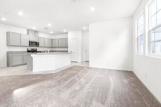 2610 Aversa St in Henderson, NV - Building Photo - Building Photo