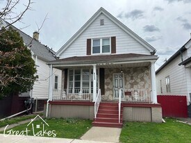 2234 Evaline St in Hamtramck, MI - Building Photo