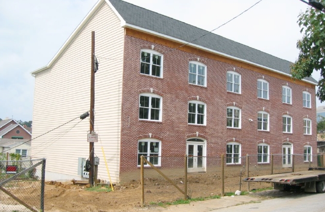 709-711 Windsor St in Wilmington, DE - Building Photo