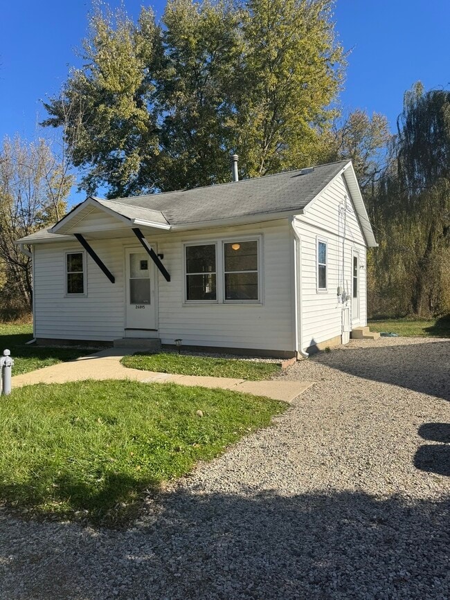 26895 Bernice St in Wauconda, IL - Building Photo - Building Photo