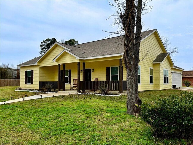 123 Legend Ln in Livingston, TX - Building Photo - Building Photo