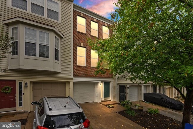 property at 12527 Heykens Ln
