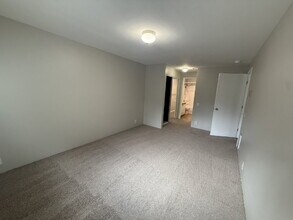 29645 18th Ave S in Federal Way, WA - Building Photo - Building Photo