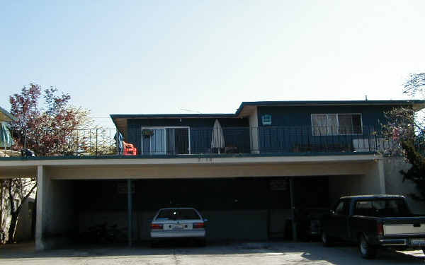 2250 Shamrock Dr in Campbell, CA - Building Photo - Building Photo