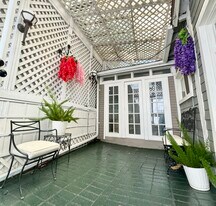 8956 1/2 Norma Pl in West Hollywood, CA - Building Photo