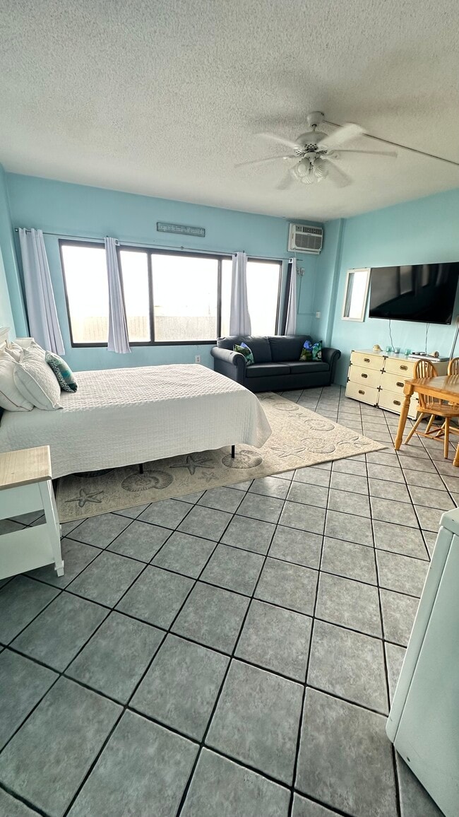 property at 11400 Coastal Hwy