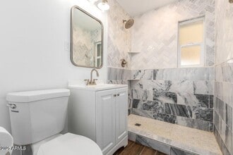 2241 W Whitton Ave in Phoenix, AZ - Building Photo - Building Photo