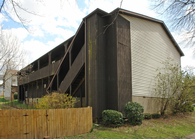 Park Place Apartments in Marietta, OH - Building Photo - Building Photo